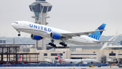 united airlines flight ua770 emergency diversion